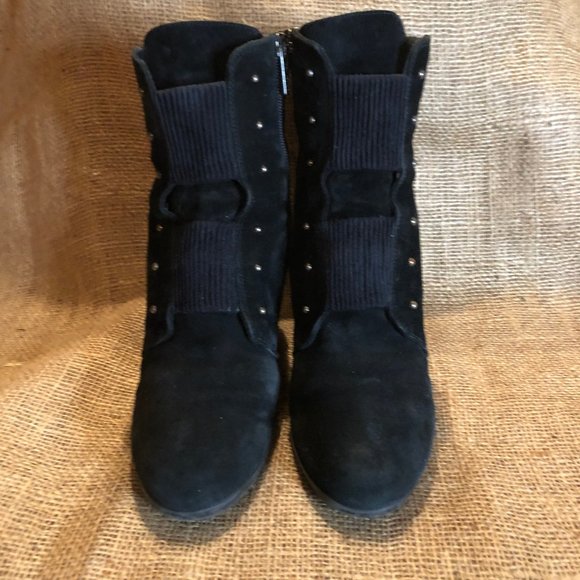 AQUATALIA Suede Wedge Booties - Picture 2 of 9